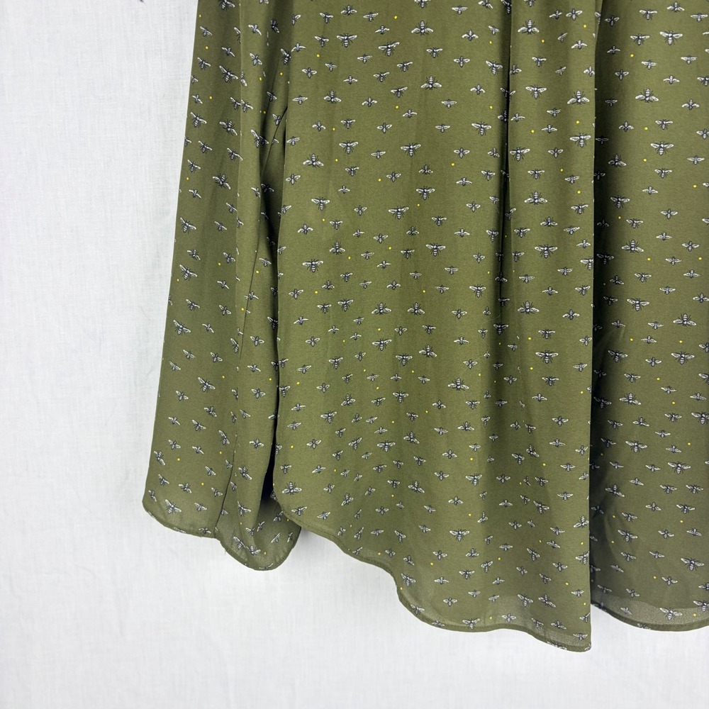 Libby Edelman Bee Print Blouse Olive Green Tassel Tie Split Neck Top Womens XL - Picture 5 of 13